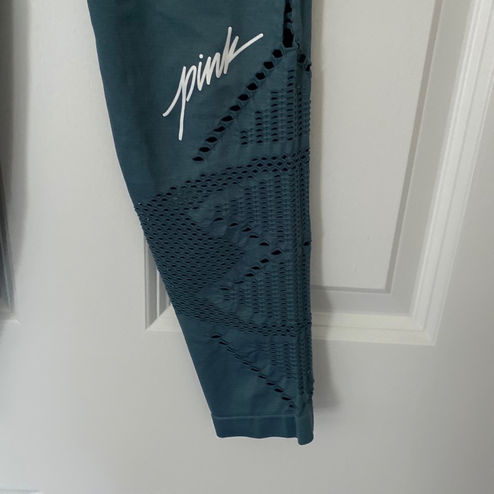 Leggings - Picture 2 of 4